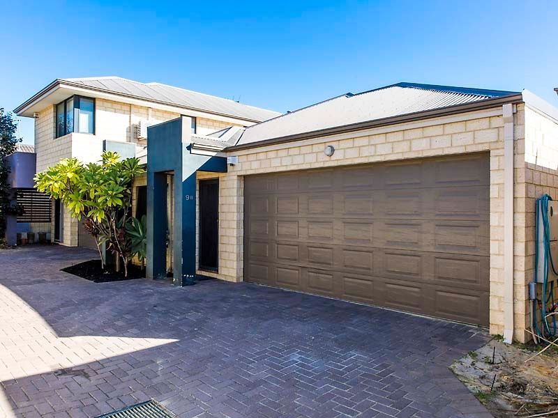 3 bedrooms Villa in 9b Ilumba Way NOLLAMARA WA, 6061