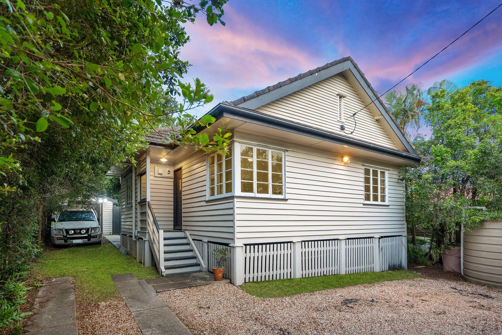 3 bedrooms House in 156 Dawson Road WISHART QLD, 4122