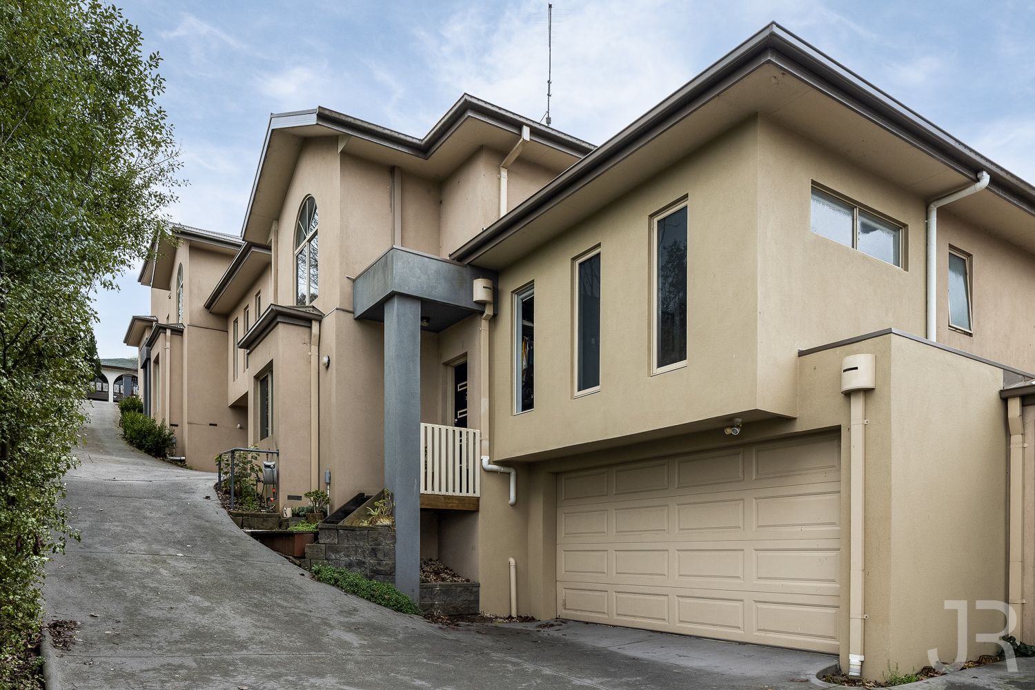 3 bedrooms House in 3/14 McNabb Street BERWICK VIC, 3806