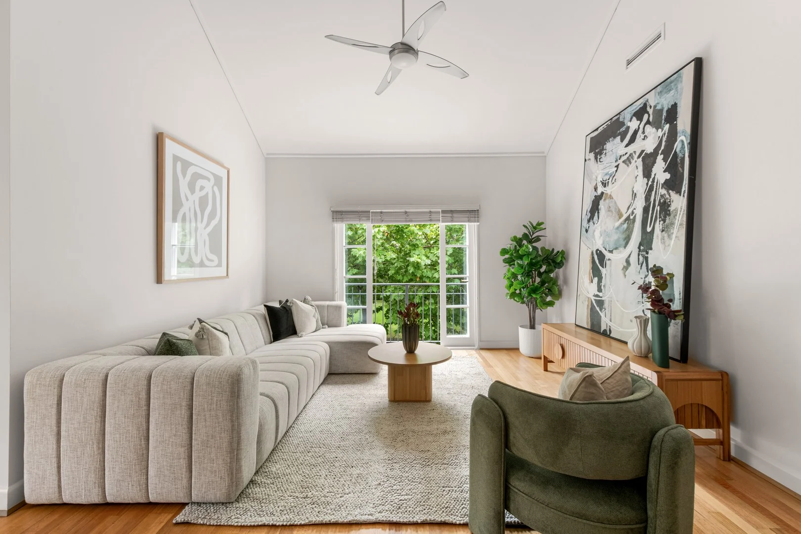 38/201 Wellington Parade South, East Melbourne VIC 3002