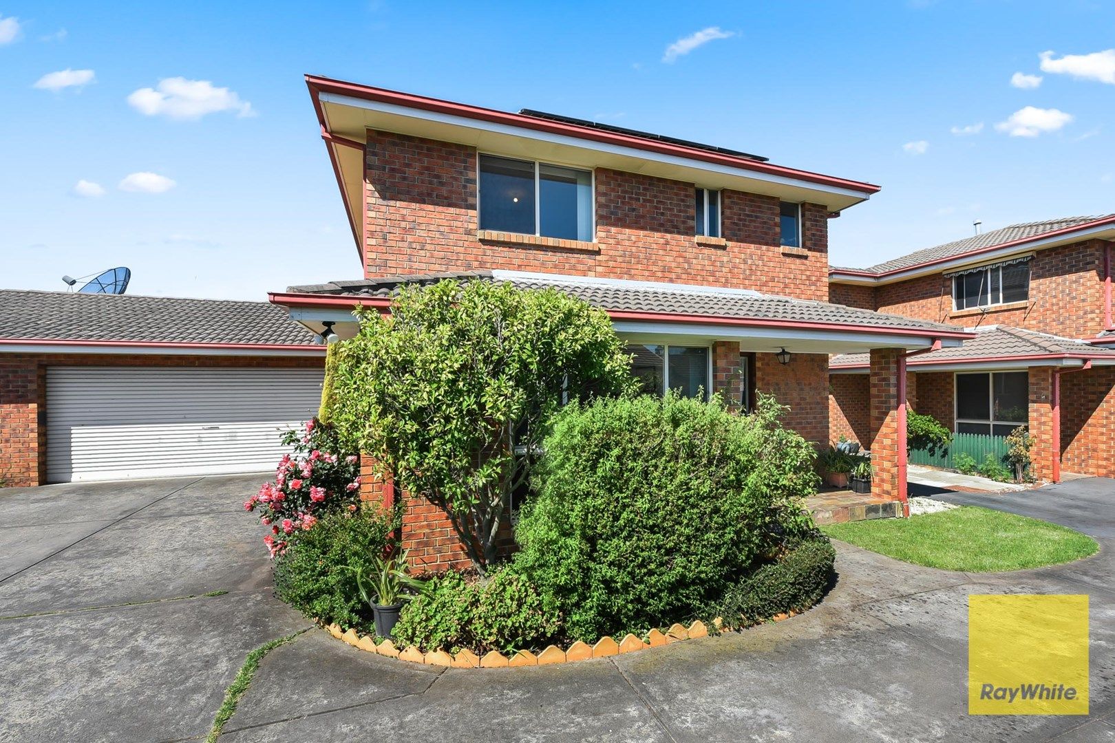 4/6 Fox Street, Dandenong VIC 3175, Image 2