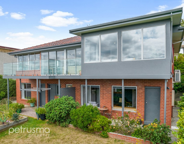 9 Kirval Court, West Hobart TAS 7000