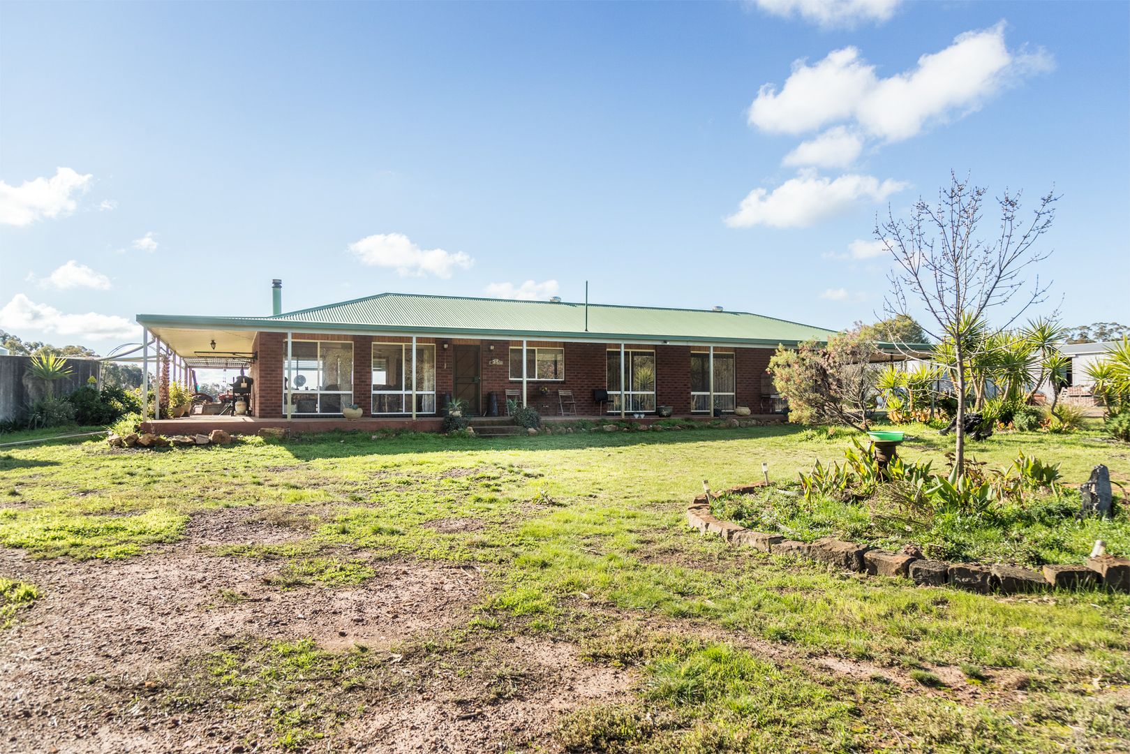 114 Strays Lane, Rushworth Property History & Address Research Domain