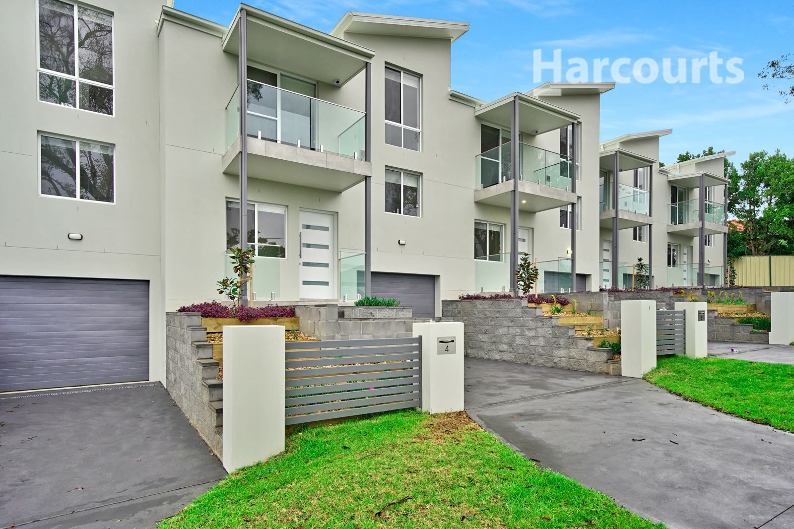 4/140-142 Lindesay Street, Campbelltown NSW 2560, Image 0