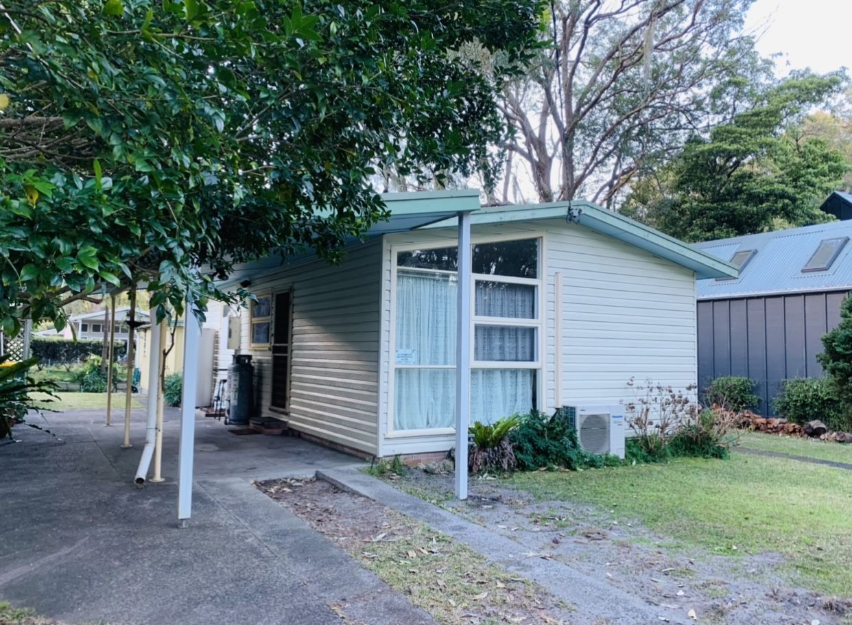 4 bedrooms House in 2 Emerald Avenue PEARL BEACH NSW, 2256