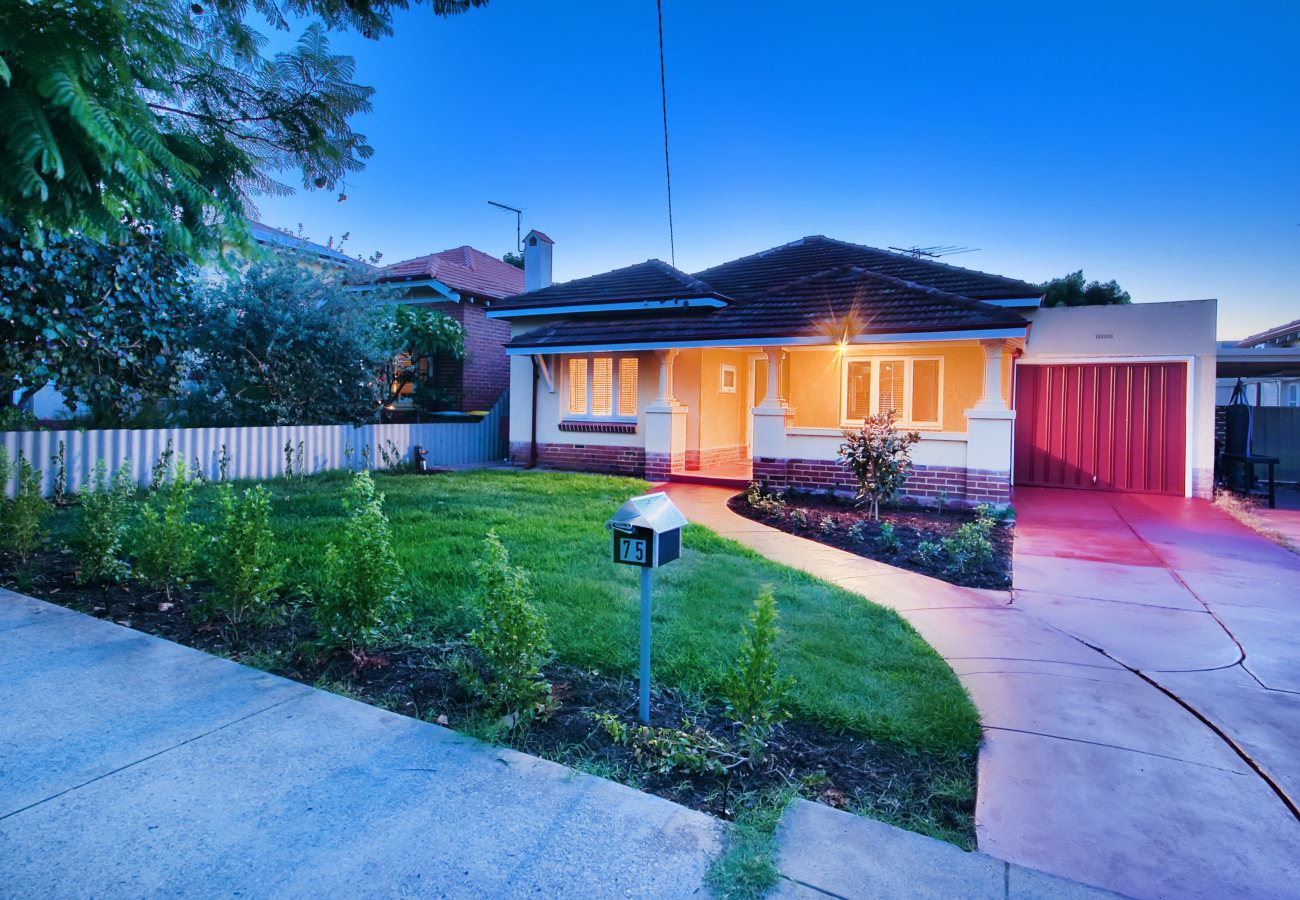 75 East Street, Mount Hawthorn WA 6016, Image 0