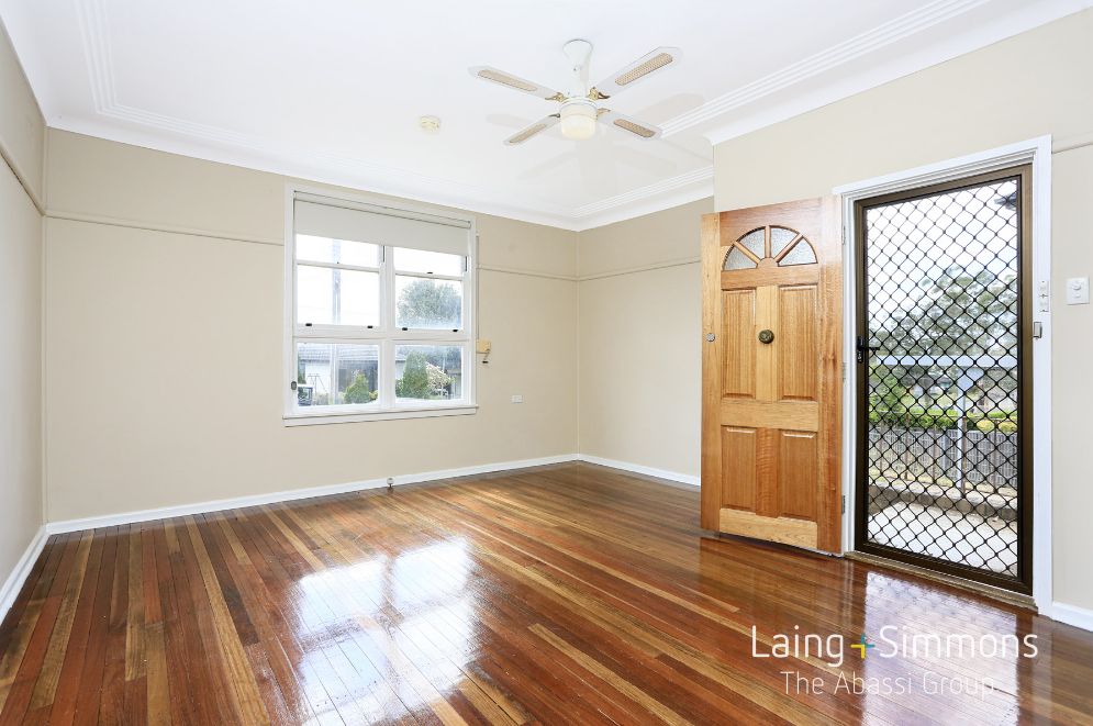 5 Maughan St, Lalor Park NSW 2147, Image 1