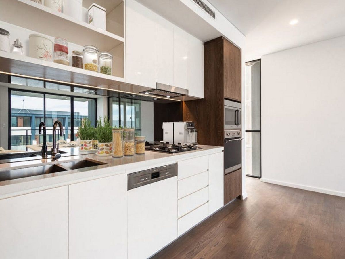 2 bedrooms Apartment / Unit / Flat in 6XX/6 Paul Street ZETLAND NSW, 2017