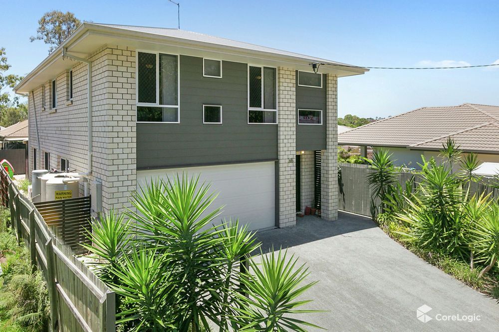 4 bedrooms House in 36 Crawford Road WYNNUM WEST QLD, 4178