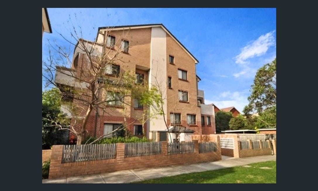 2 bedrooms Apartment / Unit / Flat in 8/5-7 Exeter Street HOMEBUSH WEST NSW, 2140