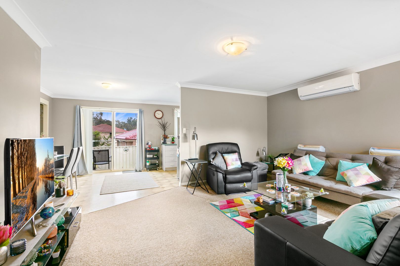 20 Bensley Close, Lake Haven NSW 2263, Image 2