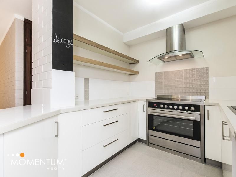 2 bedrooms Apartment / Unit / Flat in 2/49 Stoneham Street JOONDANNA WA, 6060