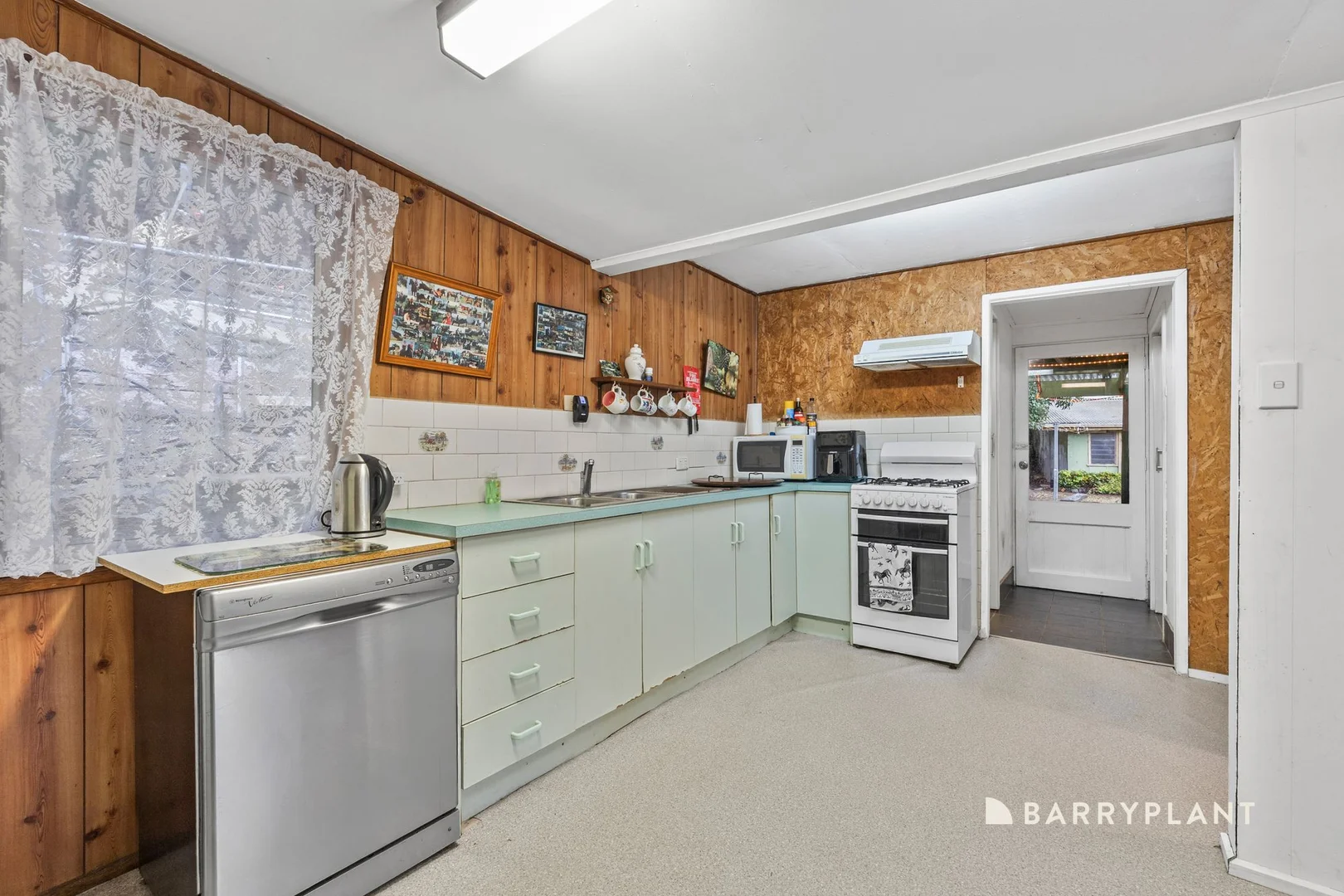 Additional image 2 of 7 Daphne Crescent, Hurstbridge VIC 3099