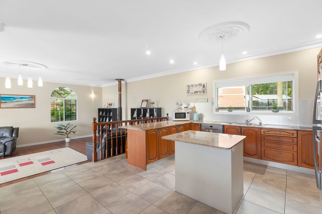 17 Sellin Place, Currumbin Waters QLD 4223, Image 2