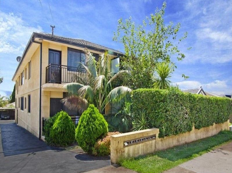 2 bedrooms Apartment / Unit / Flat in 6/23 Chalmers Street BELMORE NSW, 2192