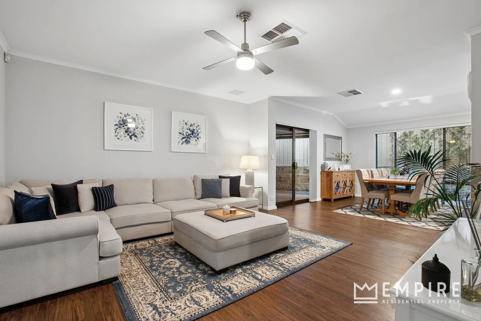 8 Katsura Gardens, Lake Coogee WA 6166