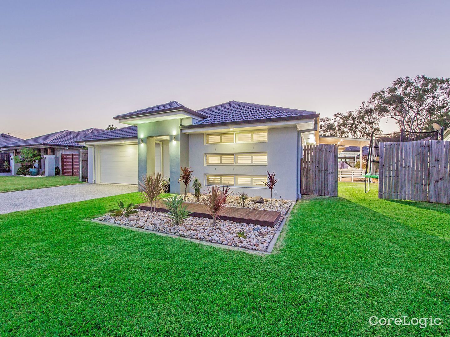 12 Harrogate Place, Gumdale QLD 4154, Image 1