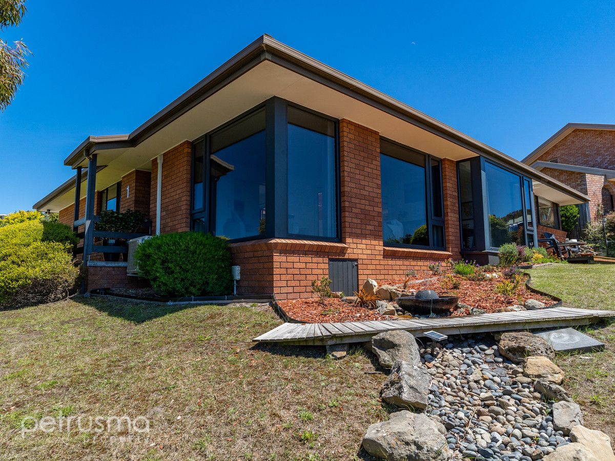 1 Emerald Court, Blackmans Bay TAS 7052, Image 1