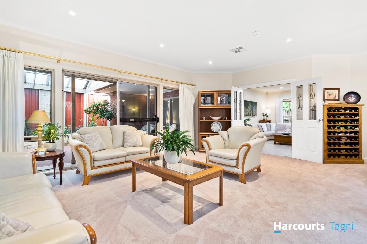 22 Eucalypt Circuit, Flagstaff Hill SA 5159, Image 2