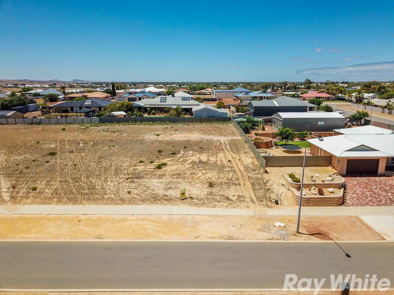 36 Strathalbyn Road, Strathalbyn WA 6530, Image 2