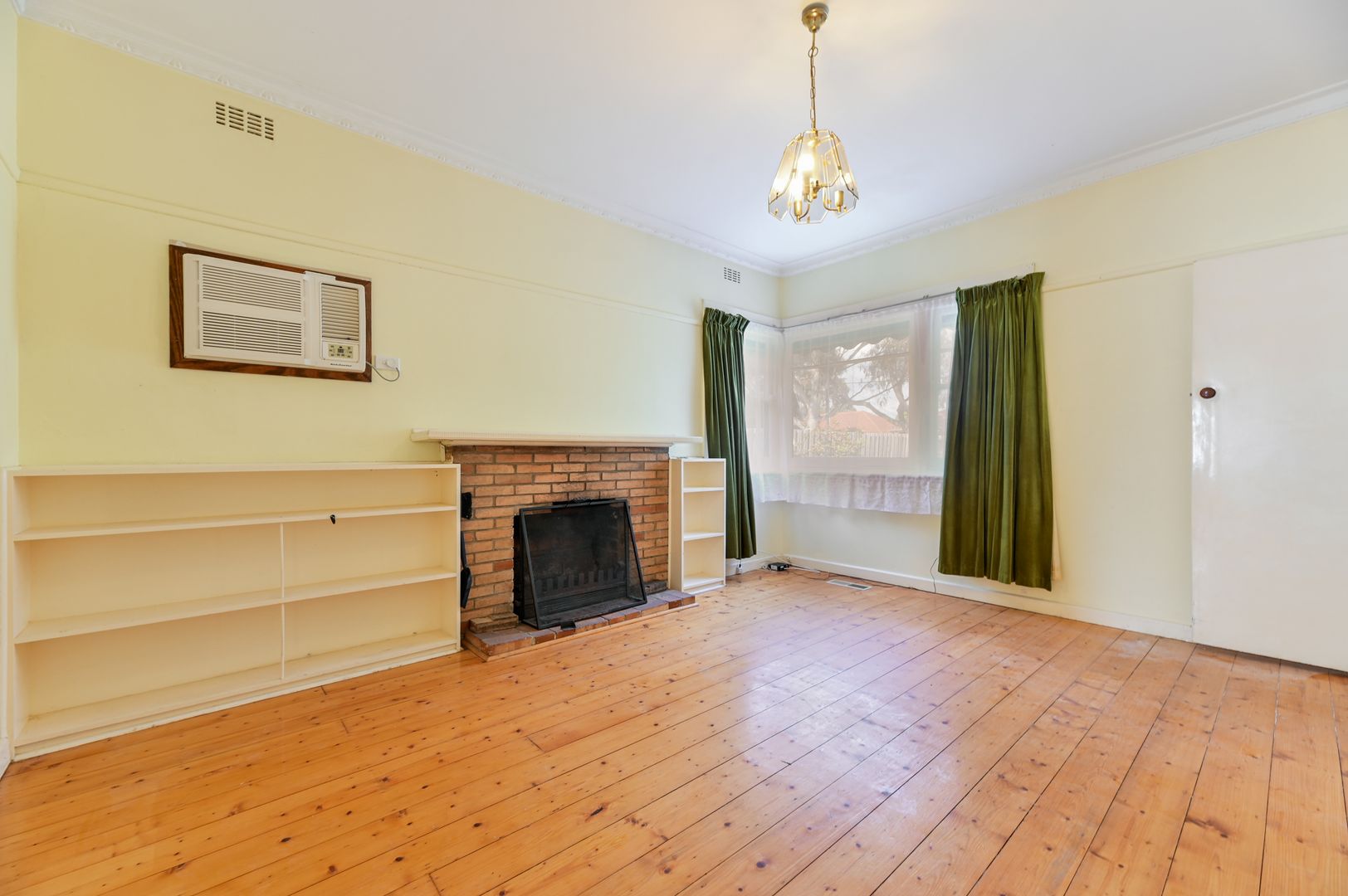 7 Saxton Street, Box Hill North VIC 3129 House For Rent Domain