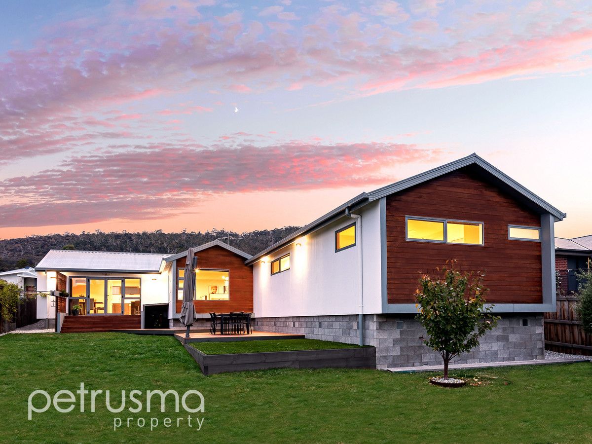 17 Blossom Crescent, Cambridge TAS 7170, Image 0