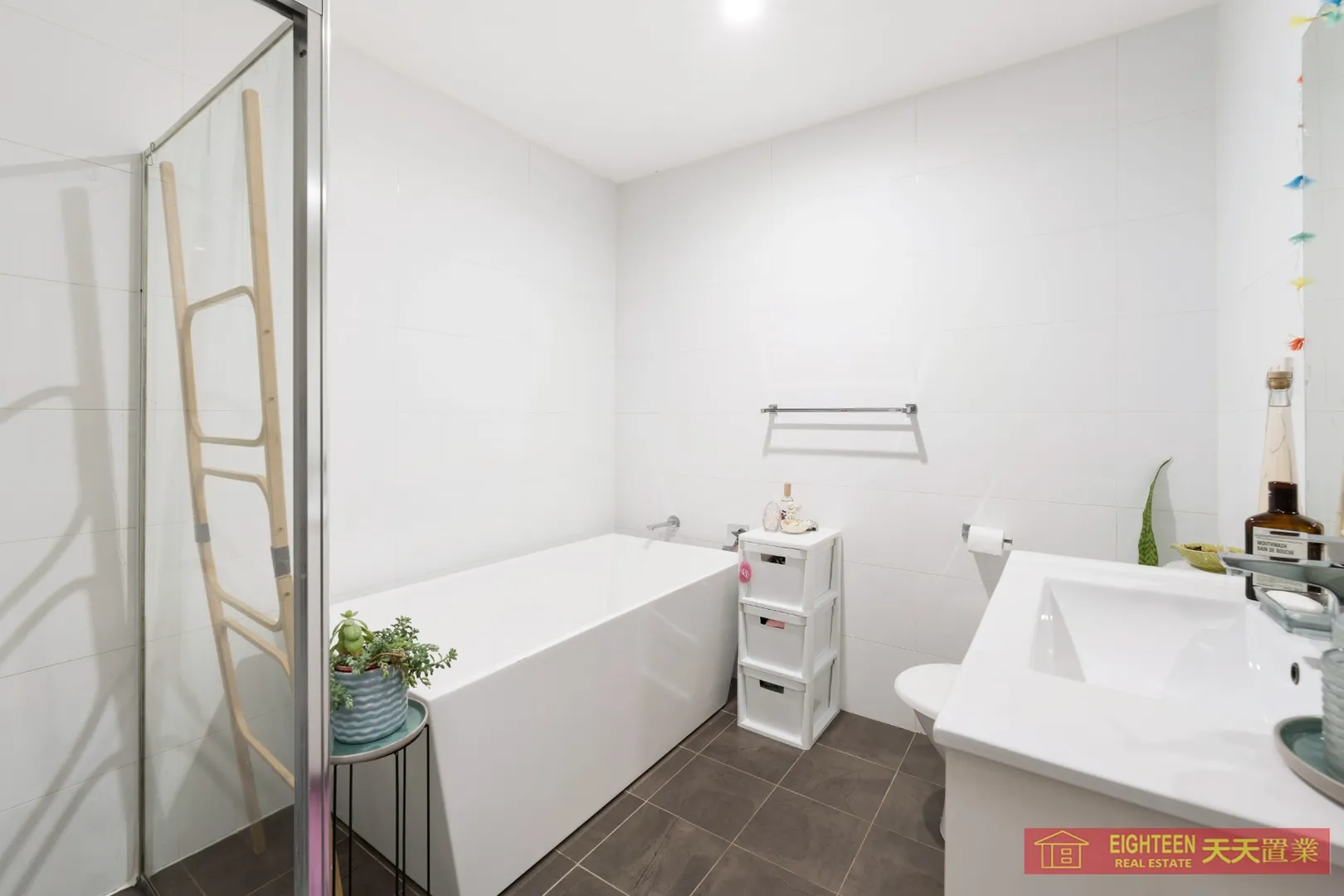 Stylish & Convenient Apartment Living in the Heart of Kogarah – pohled 5