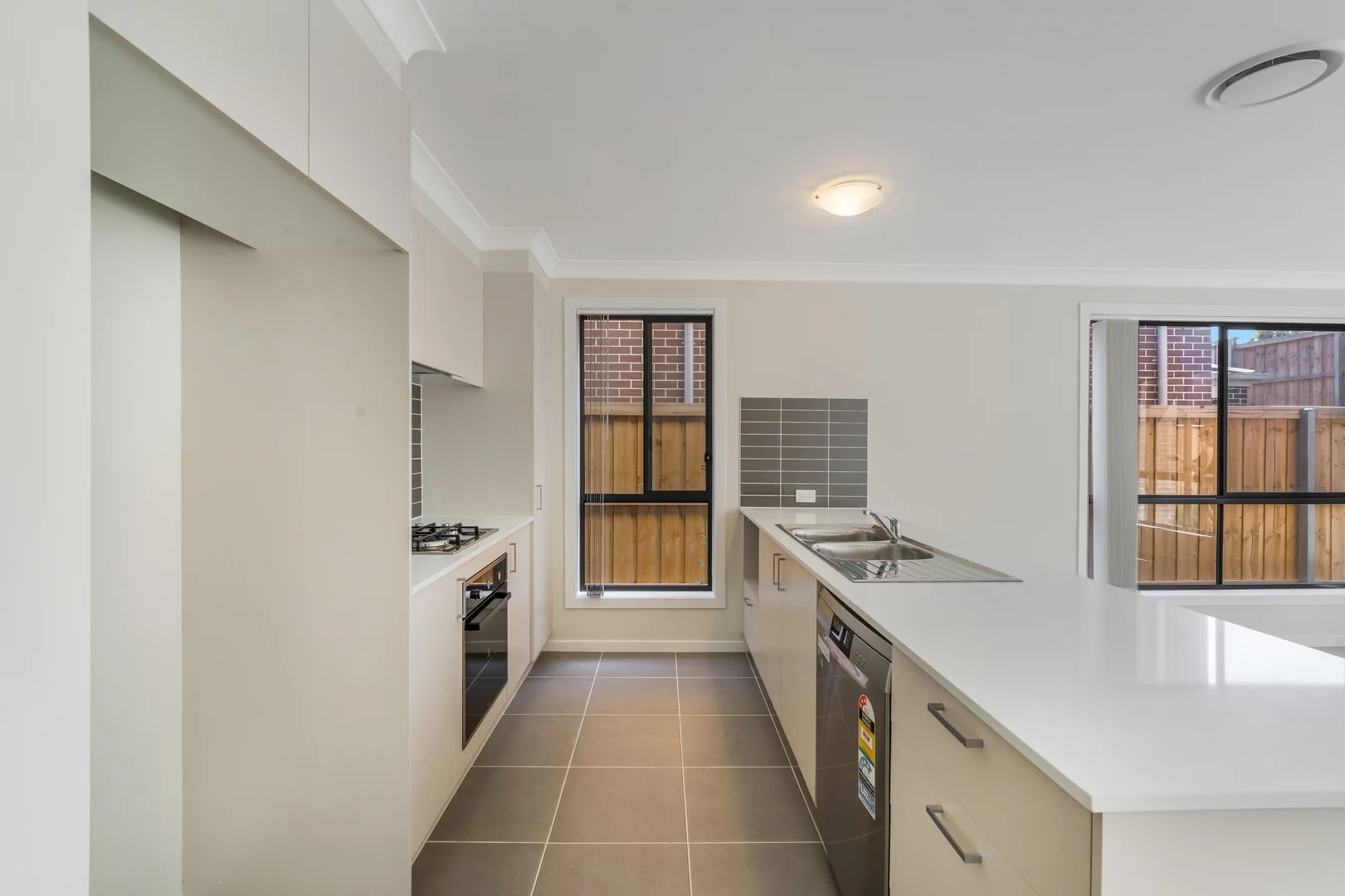 Additional image 3 of 63 Ingleburn Gardens Drive, Bardia NSW 2565