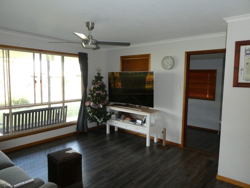 5 WINDSOR STREET, Biggenden QLD 4621 House For Rent 300 Domain