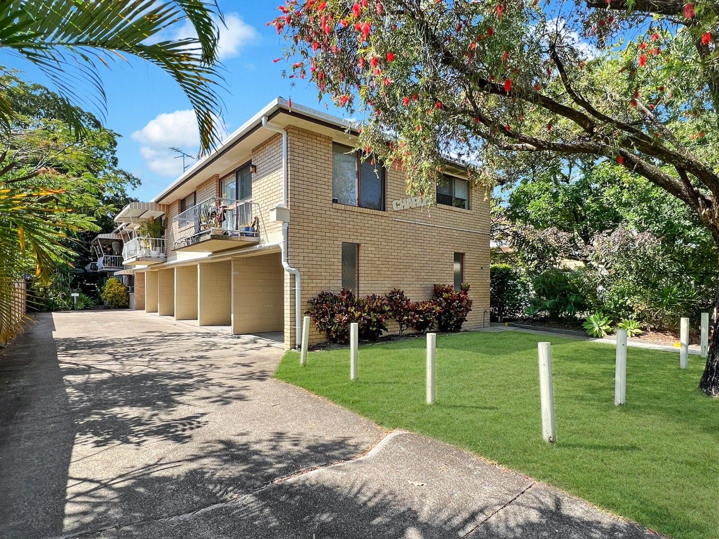 2 bedrooms Apartment / Unit / Flat in 1/29 Bath Street LABRADOR QLD, 4215