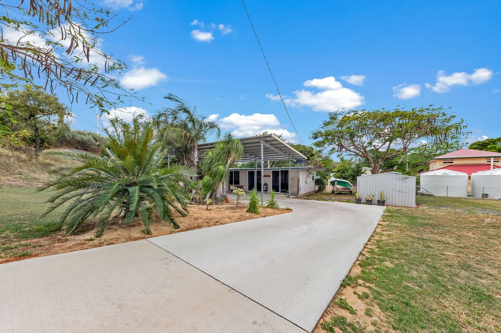 17 Cowry Crescent, Dingo Beach QLD 4800, Image 0