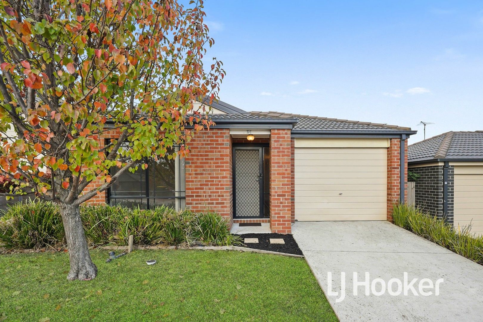 24/107 Army Road, Pakenham VIC 3810, Image 0