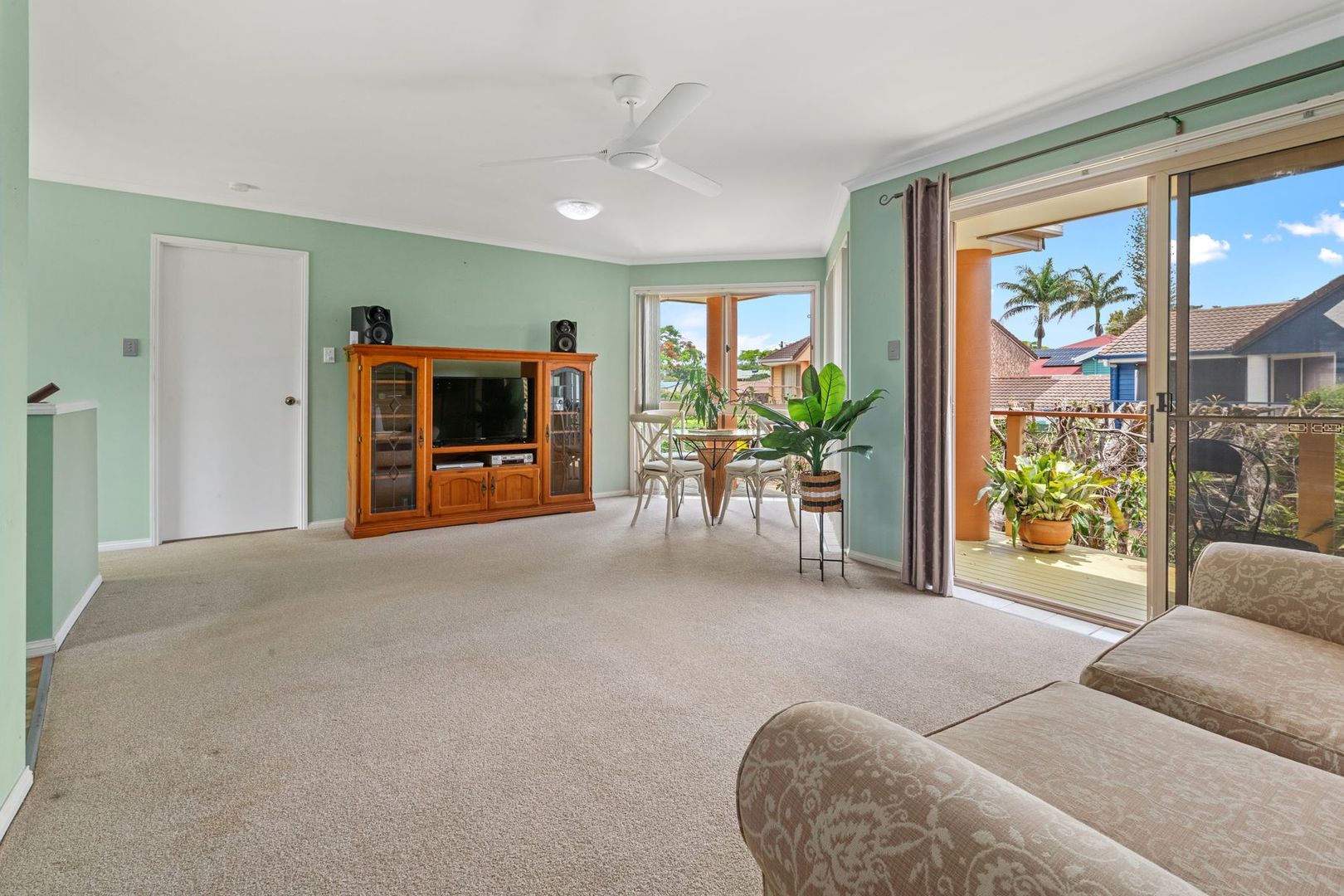 5/20 Colburn Avenue, Victoria Point QLD 4165, Image 2