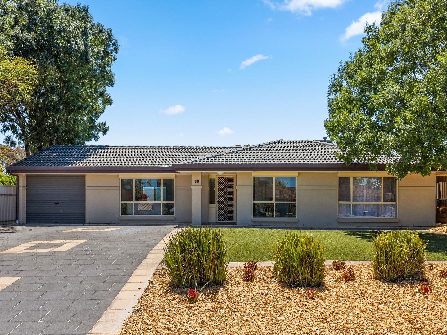 96 Mawson Circuit, Woodcroft SA 5162, Image 0