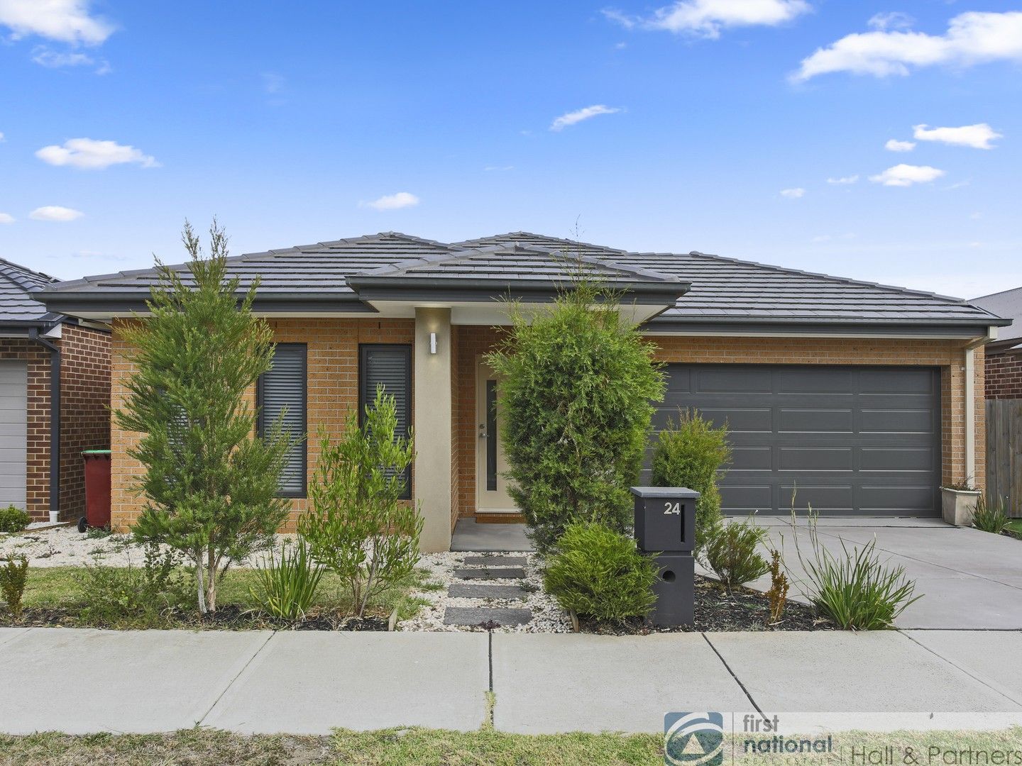 24 Seahawk Crescent, Clyde North VIC 3978, Image 0