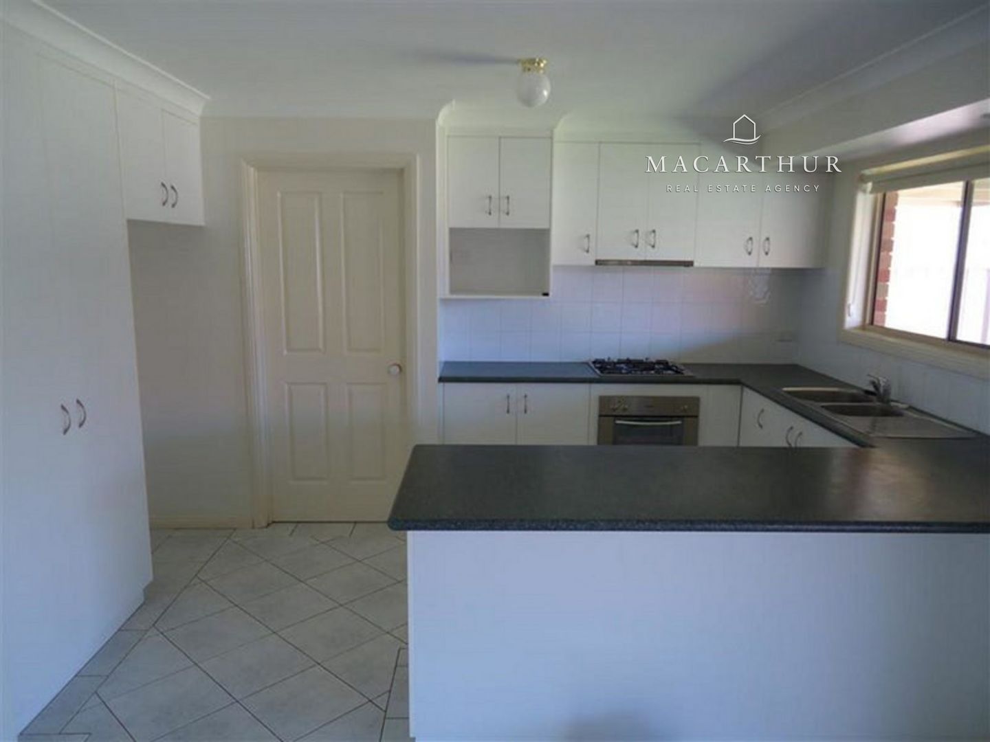 35 Kimba Drive, Glenfield Park NSW 2650 House For Rent Domain