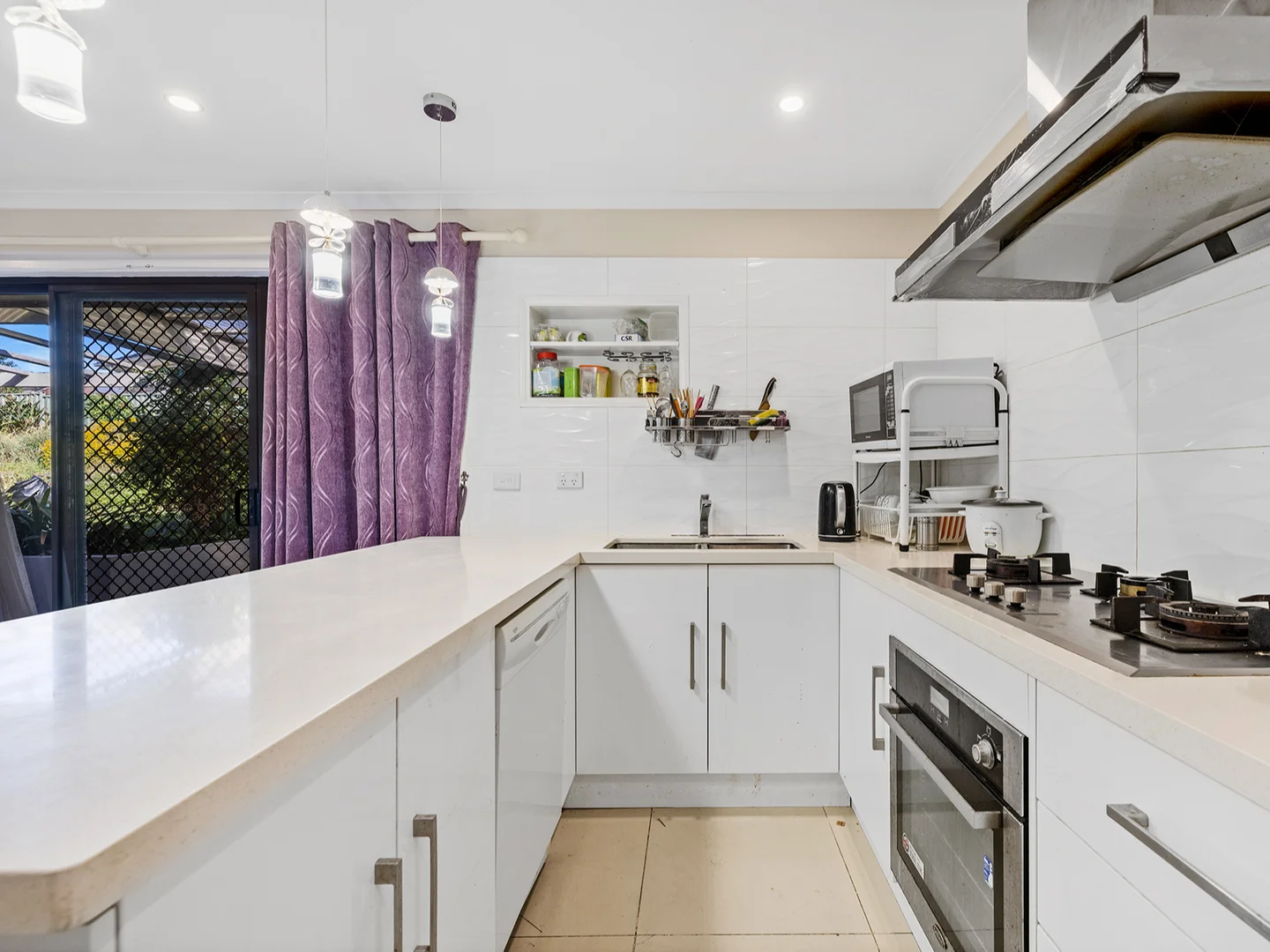 Additional image 2 of 5 Glenara Court, Endeavour Hills VIC 3802