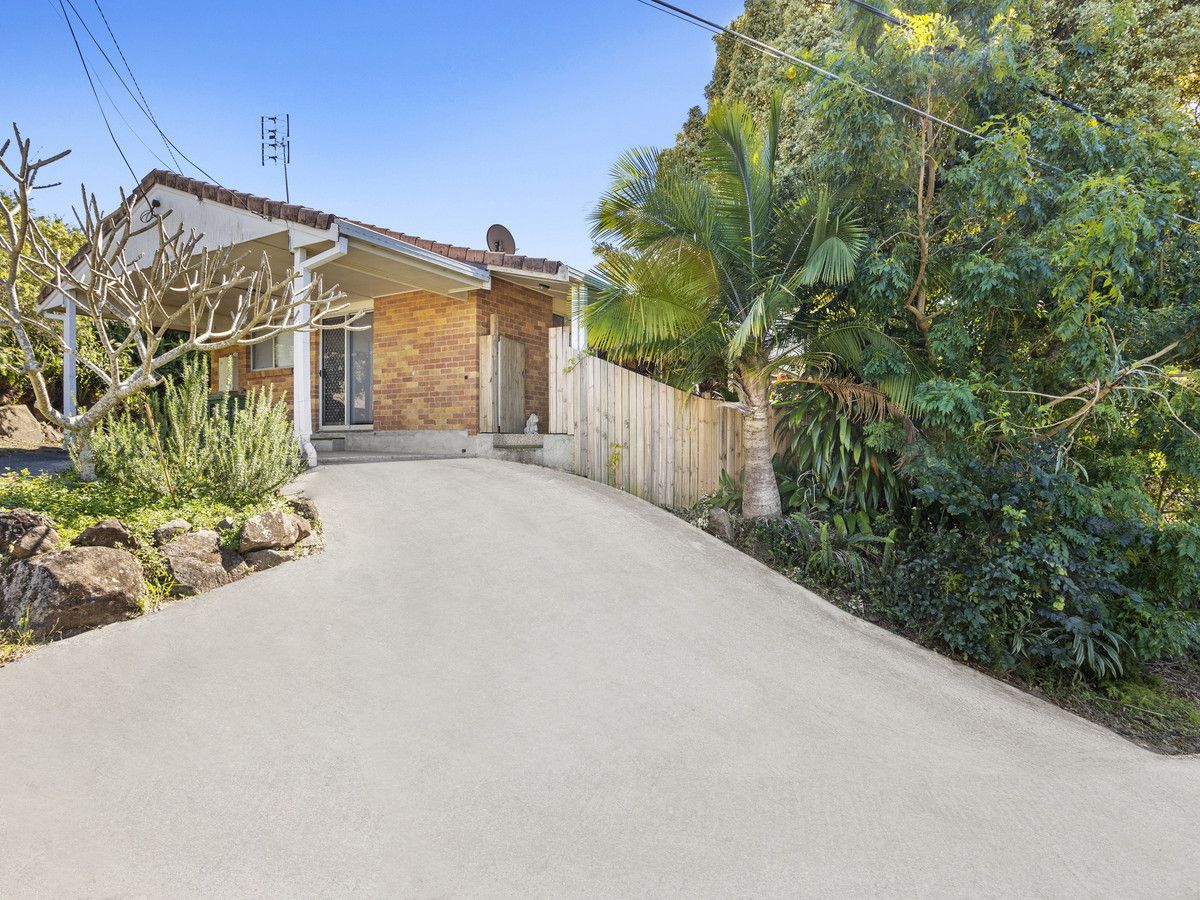 3 bedrooms House in 42 Skyline Terrace BURLEIGH HEADS QLD, 4220