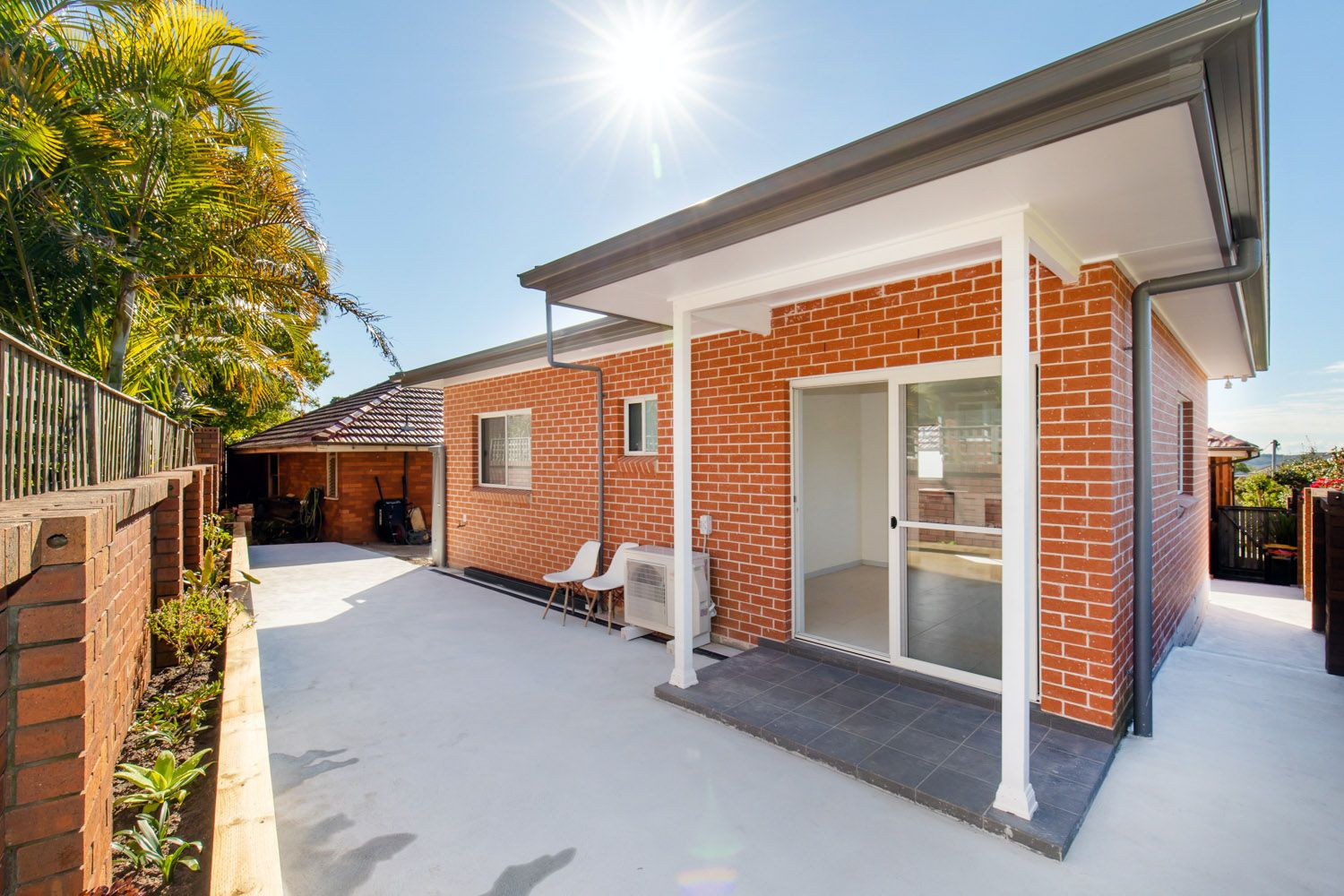 2 bedrooms House in 32a Forestway Road FRENCHS FOREST NSW, 2086