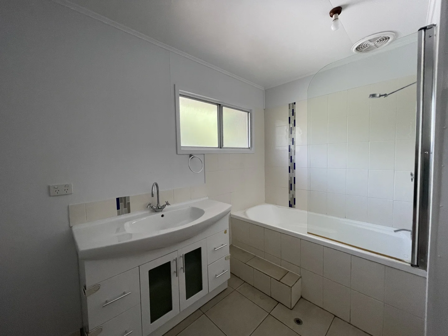 Additional image 8 of 14 Oxley Drive, Moranbah QLD 4744