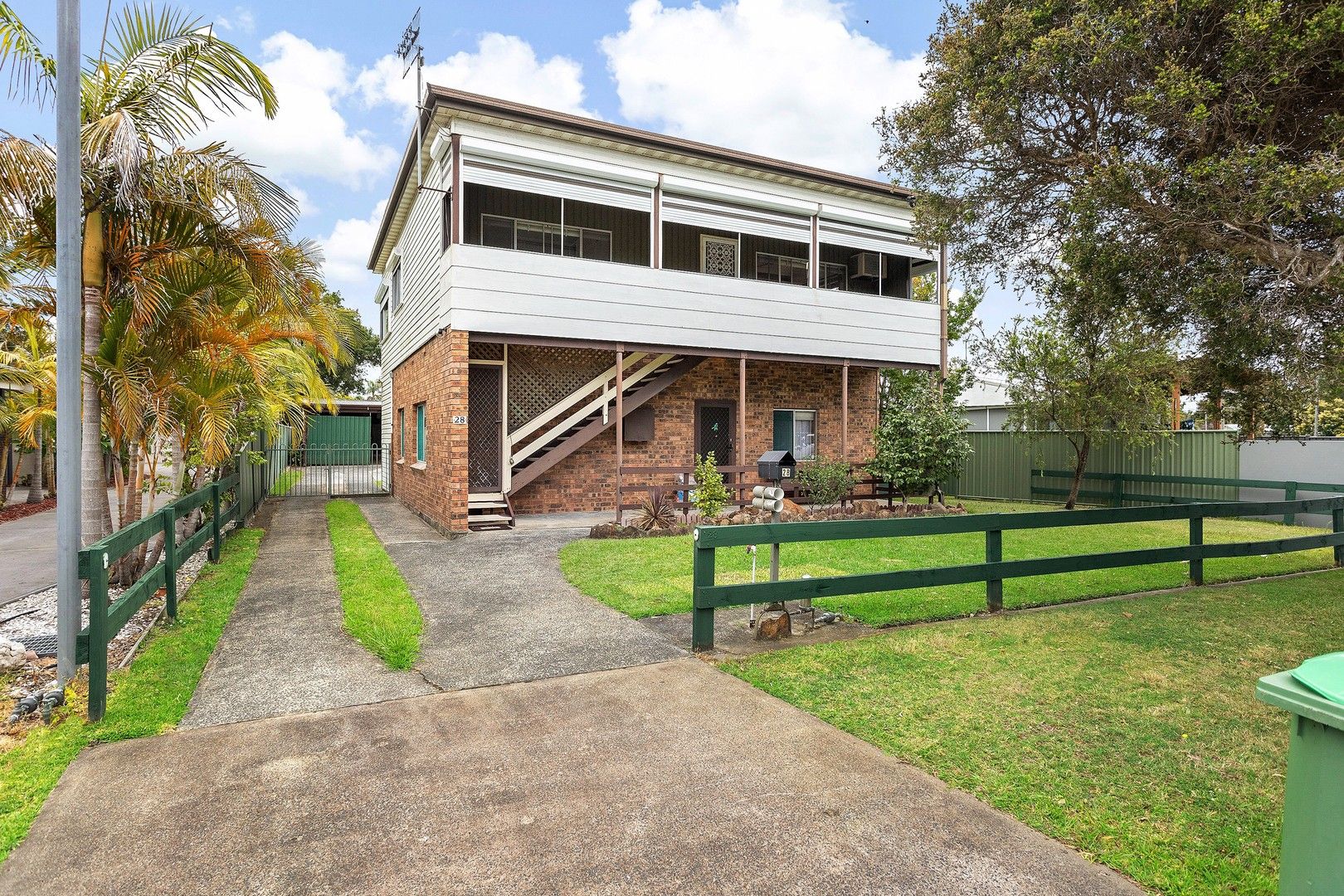 28 Kerry Crescent, Berkeley Vale NSW 2261, Image 1