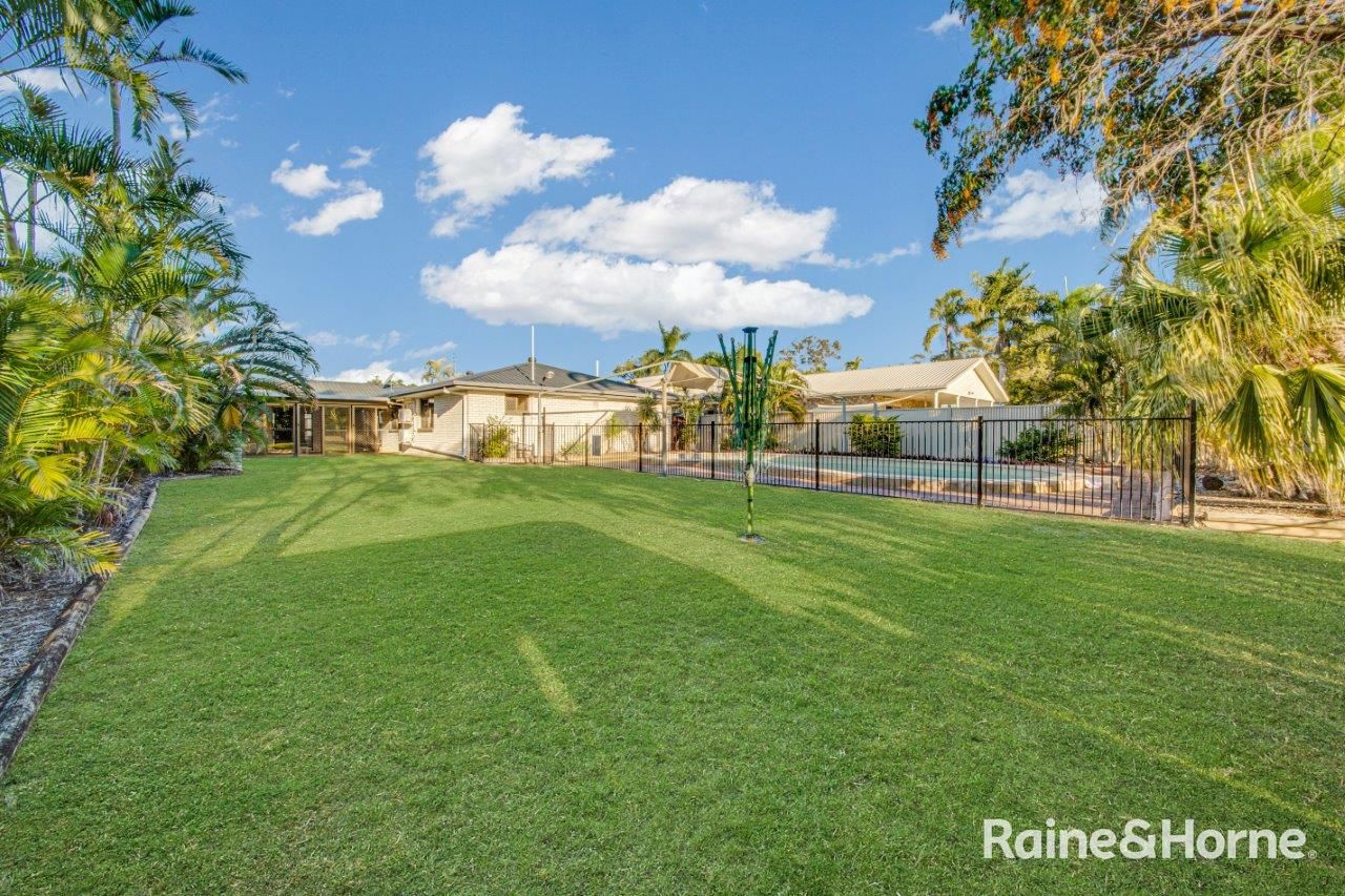 11 Grevillea Crescent, Kin Kora QLD 4680, Image 0