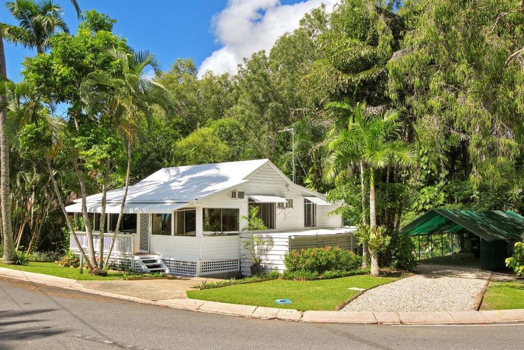 153 Arlington Esplanade, Clifton Beach QLD 4879, Image 2