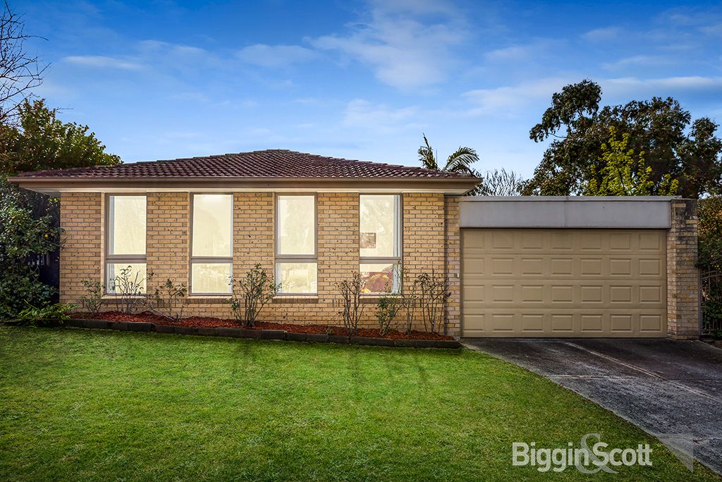 11 Summerhill Avenue, Wheelers Hill VIC 3150, Image 0