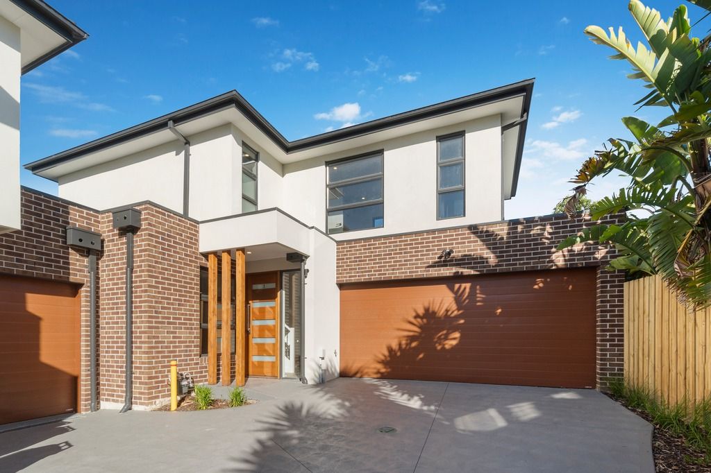 3 bedrooms Townhouse in 3/14 Carwarp Street MACLEOD VIC, 3085