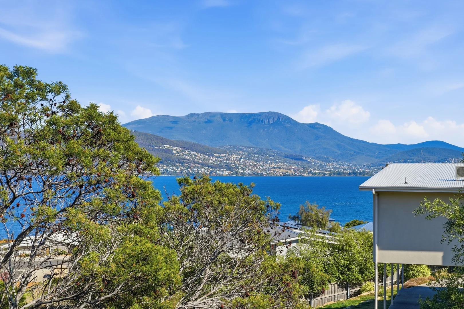 Additional image 32 of 1/8 Cherrington Dr, Tranmere TAS 7018