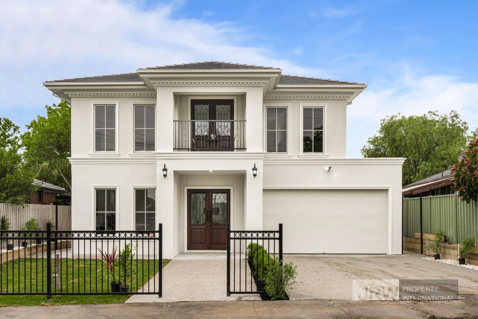 5 bedrooms House in 80 Darren Road KEYSBOROUGH VIC, 3173