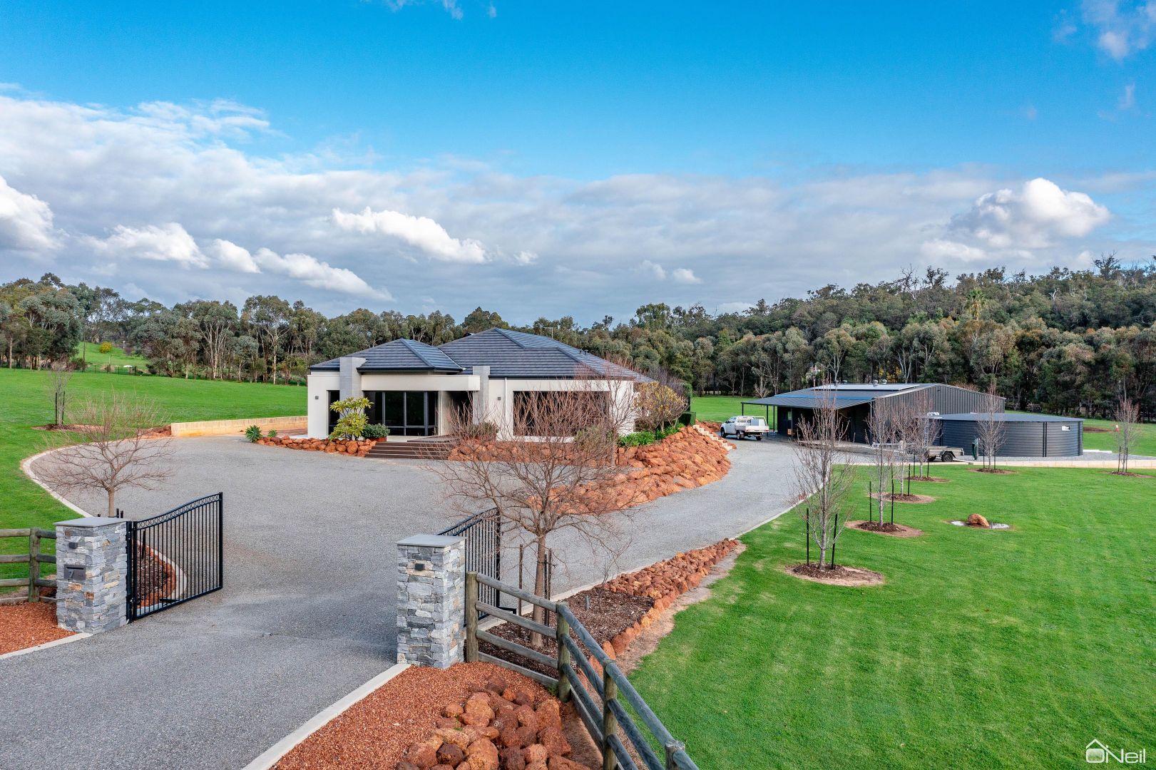 7 Weelarra Heights, Bedfordale WA 6112, Image 2