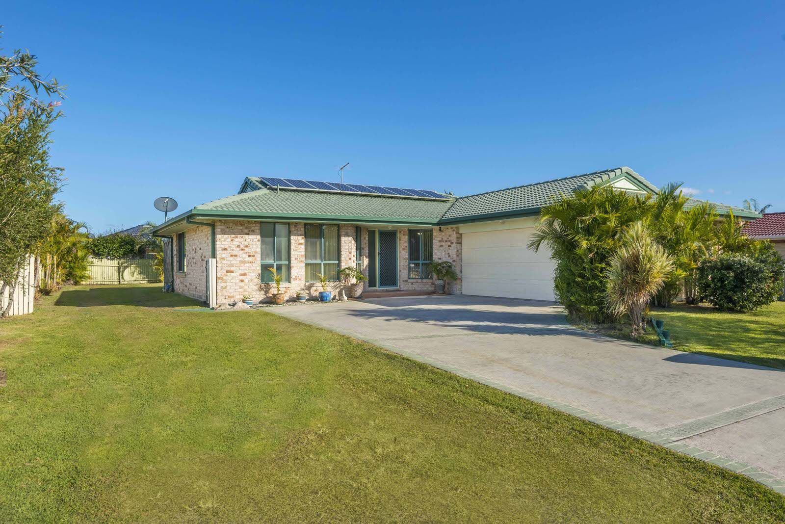 19 Bottlebrush Crescent, Evans Head NSW 2473, Image 0