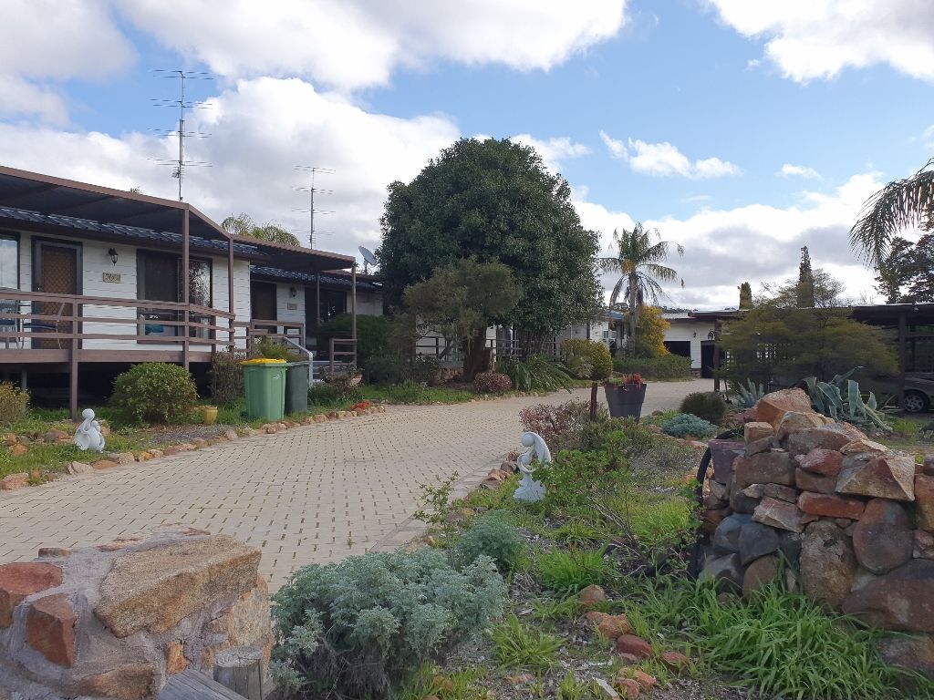 239 Gooch Road, Mokine WA 6401